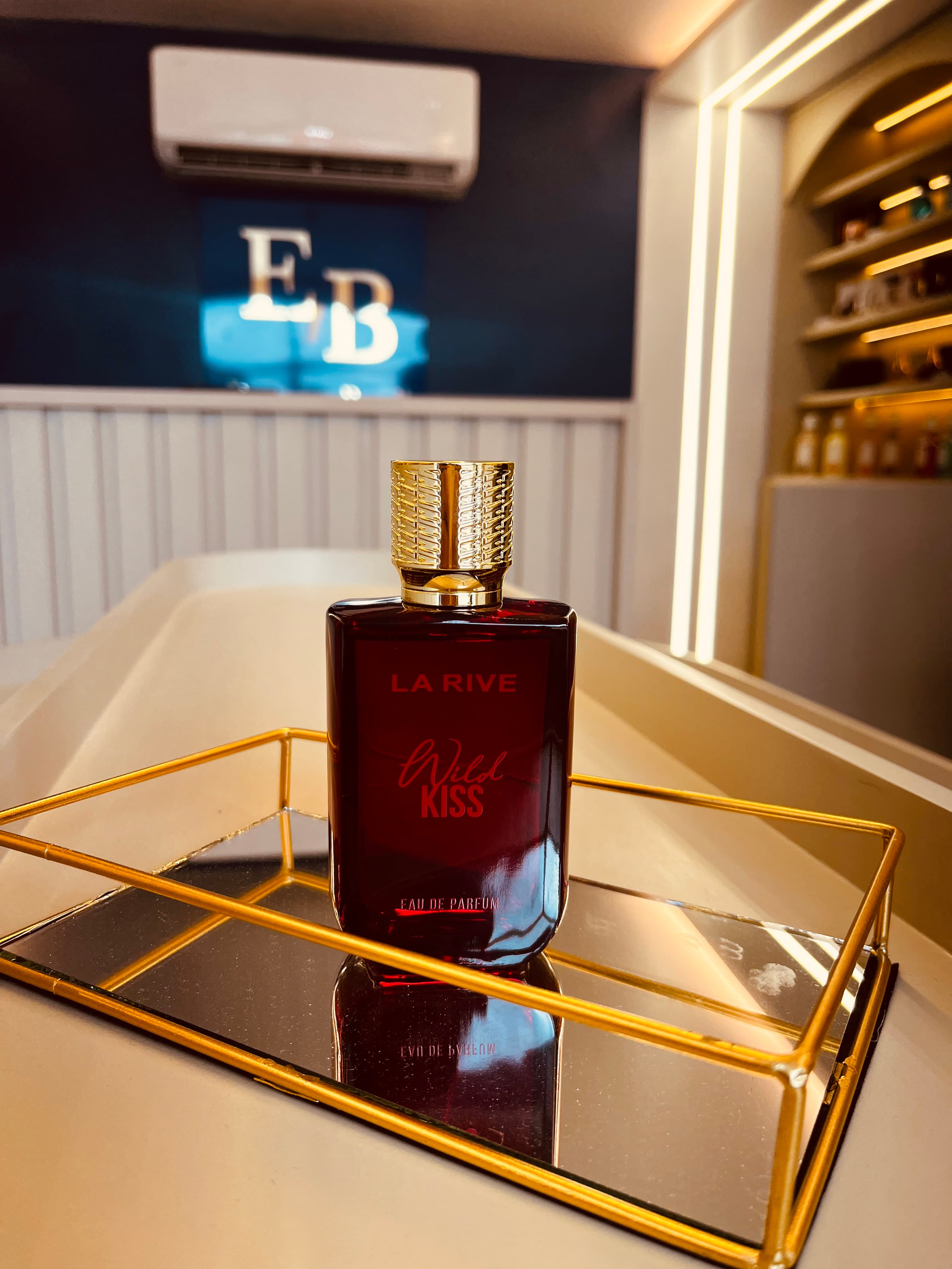 La Rive Wild Kiss