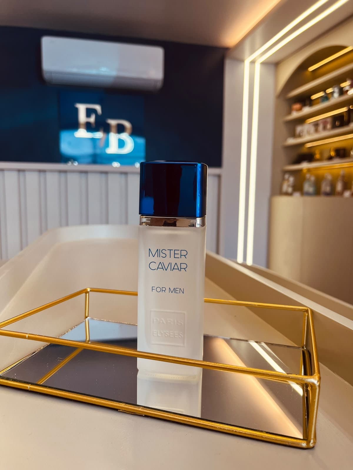 Paris Elysees Mister Caviar