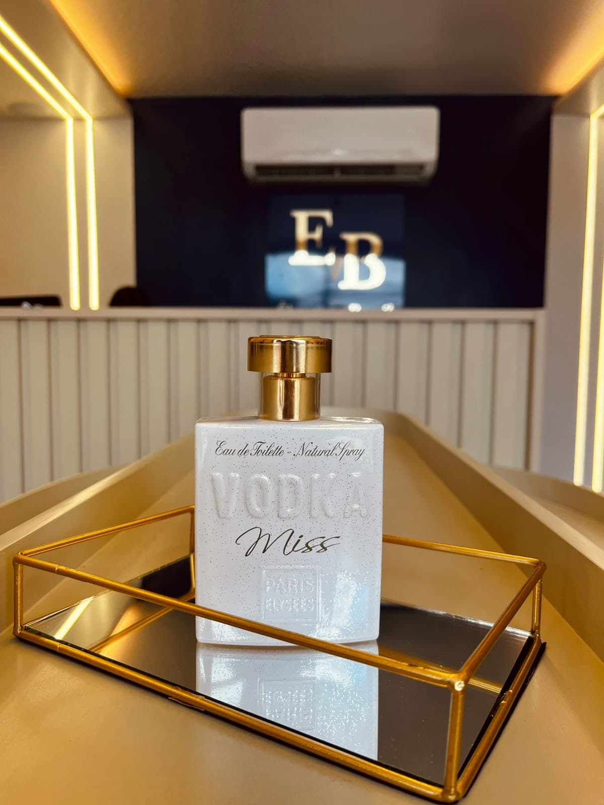 Paris Elysees Vodka Miss